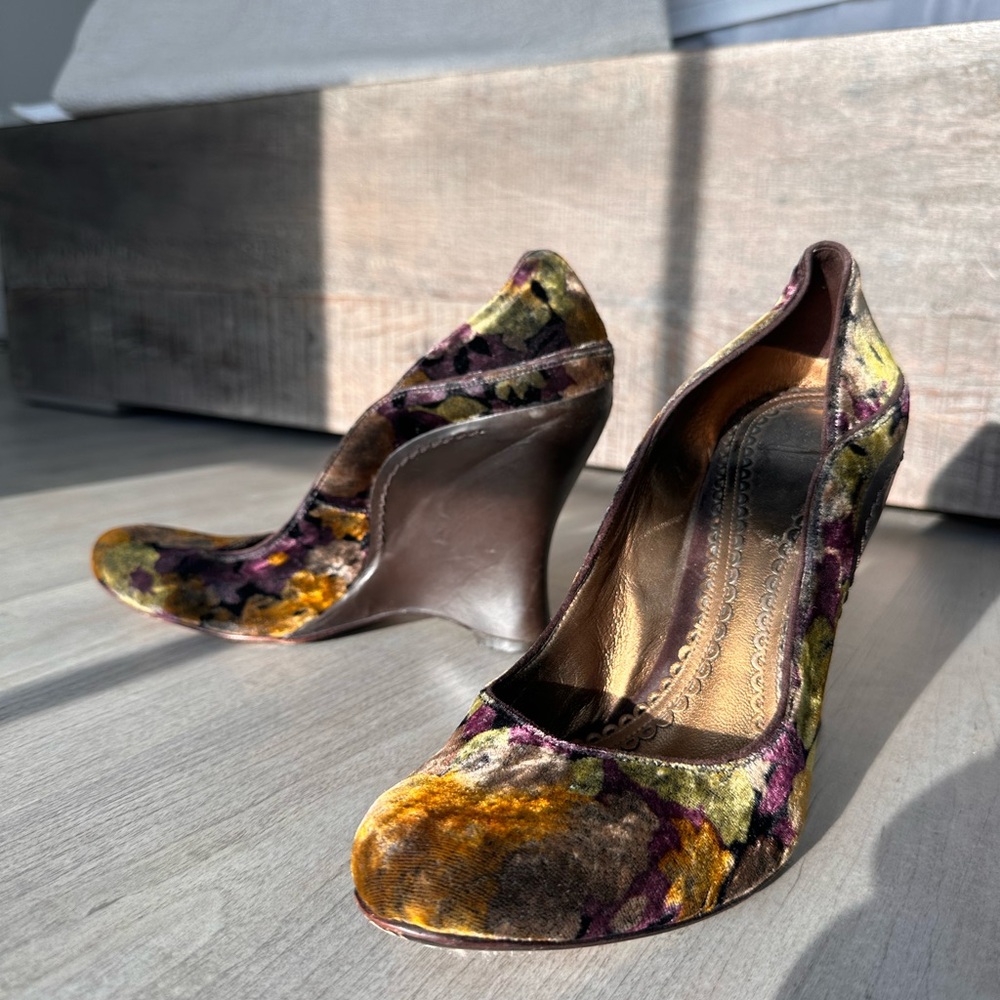 Floral Velvet Wedge Shoes